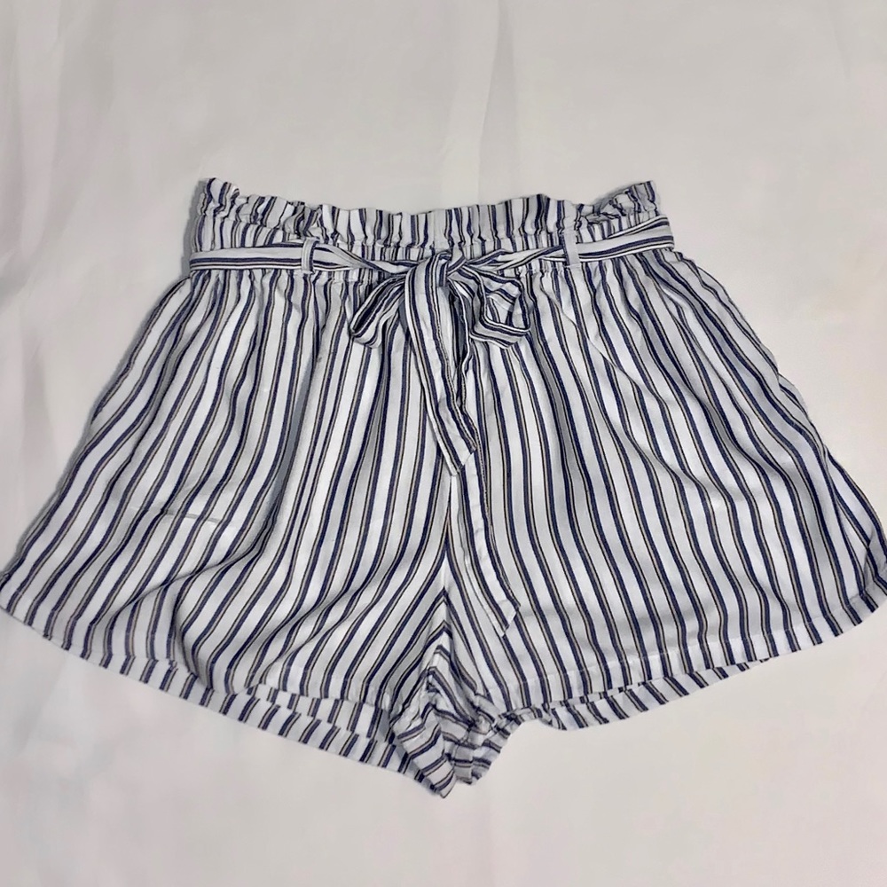 HOLLISTER High Rise Shorts
